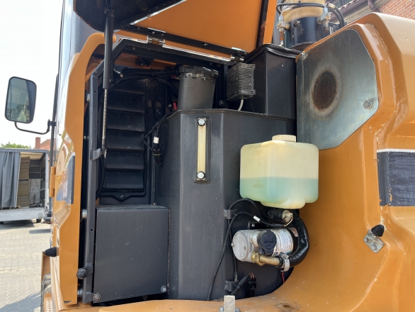 Case WX 95