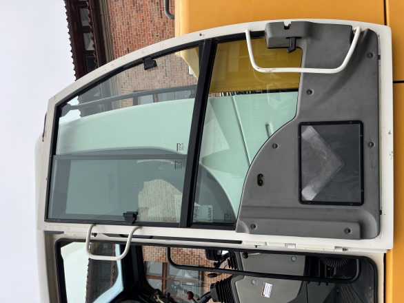 Liebherr A 910 COMPACT